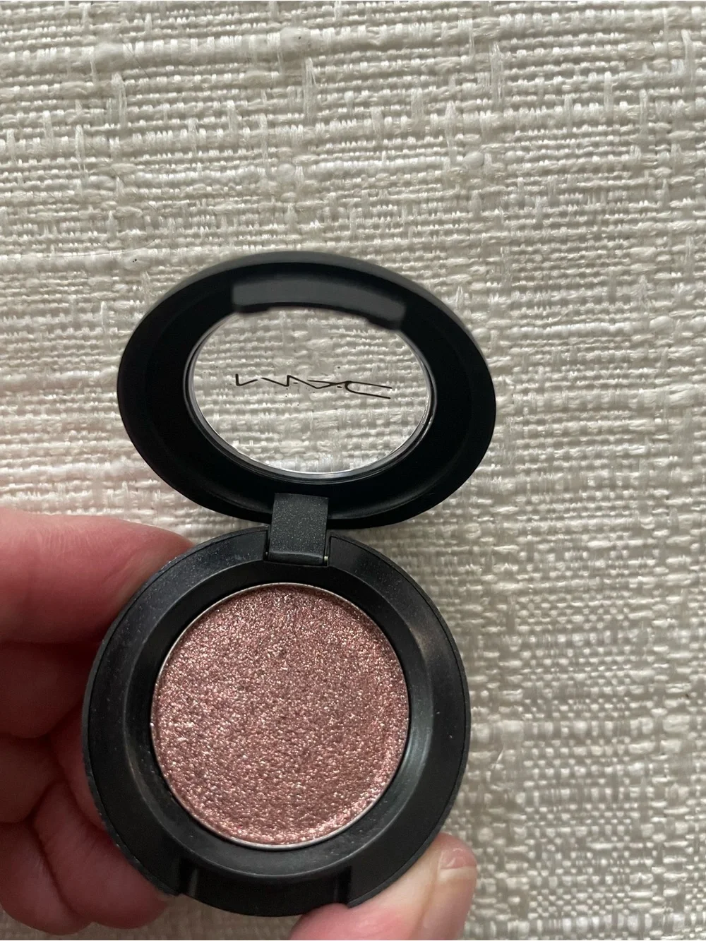 MAC Cosmetics Dazzleshadow Single Eyeshadow - Shimmery Dreamy Beams